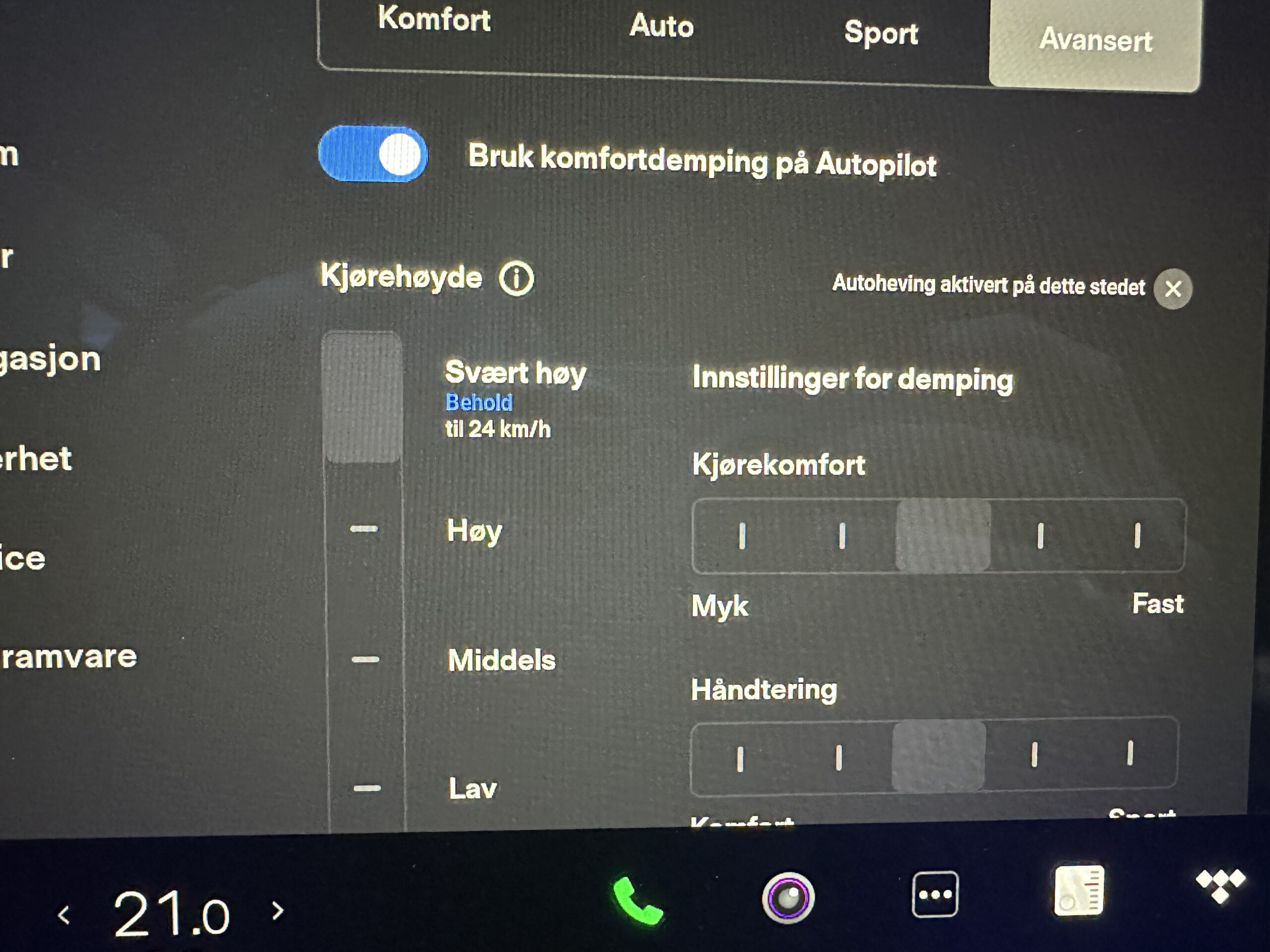 Tesla Model S Plaid 6 Tesla Model S Plaid driving height