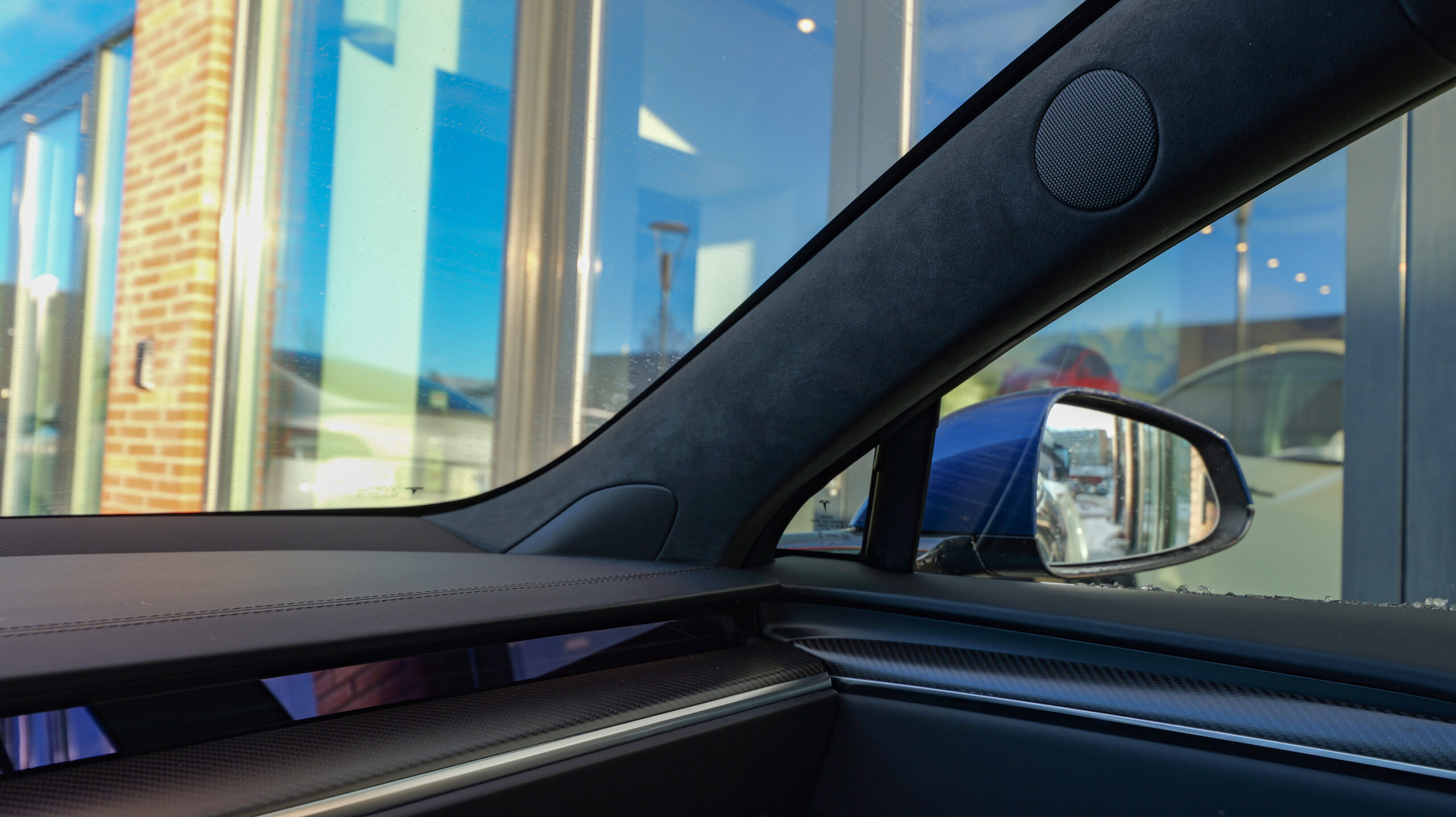 Tesla Model S Plaid 8 Tesla Model S Plaid front speakers