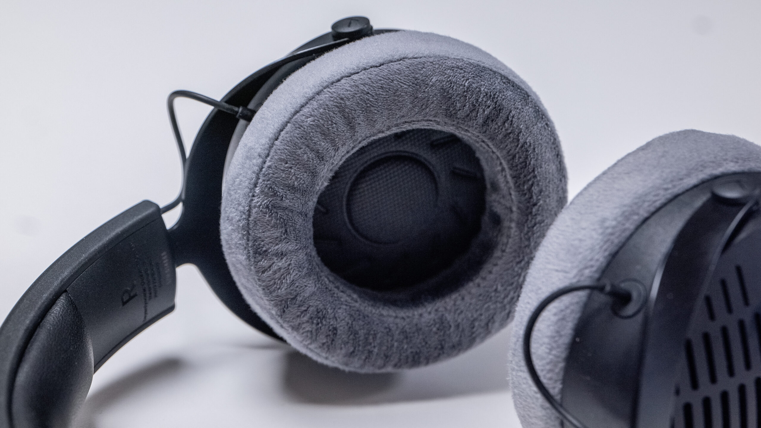 Beyerdynamic DT 900 Pro X 3 Beyerdynamic DT 900 Pro X inside GeirNordby