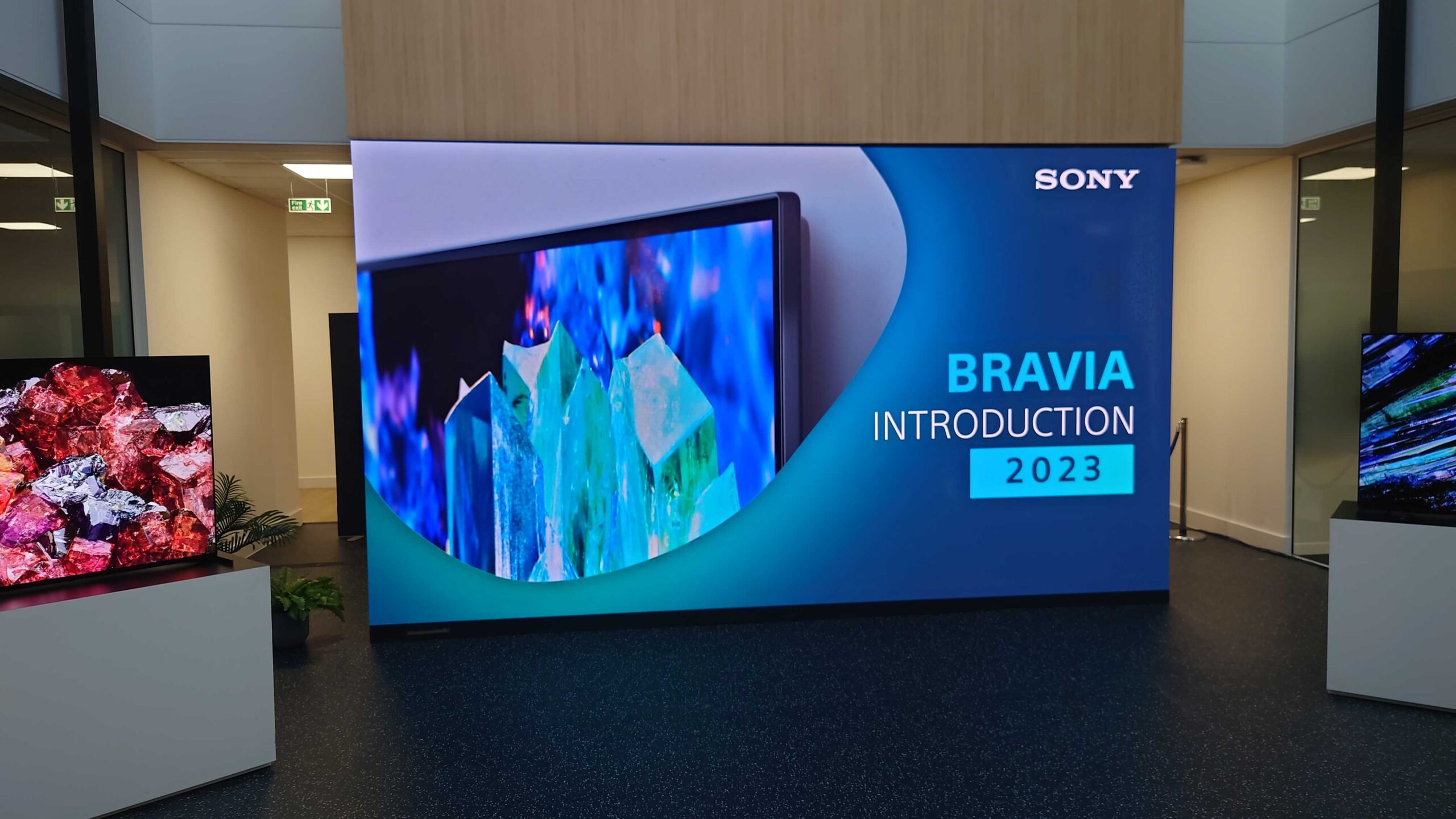 Sony lancerer X95L og X90L, nye LCD-skærme i jumboklassen 1 Sony Bravia launch 2023 scaled