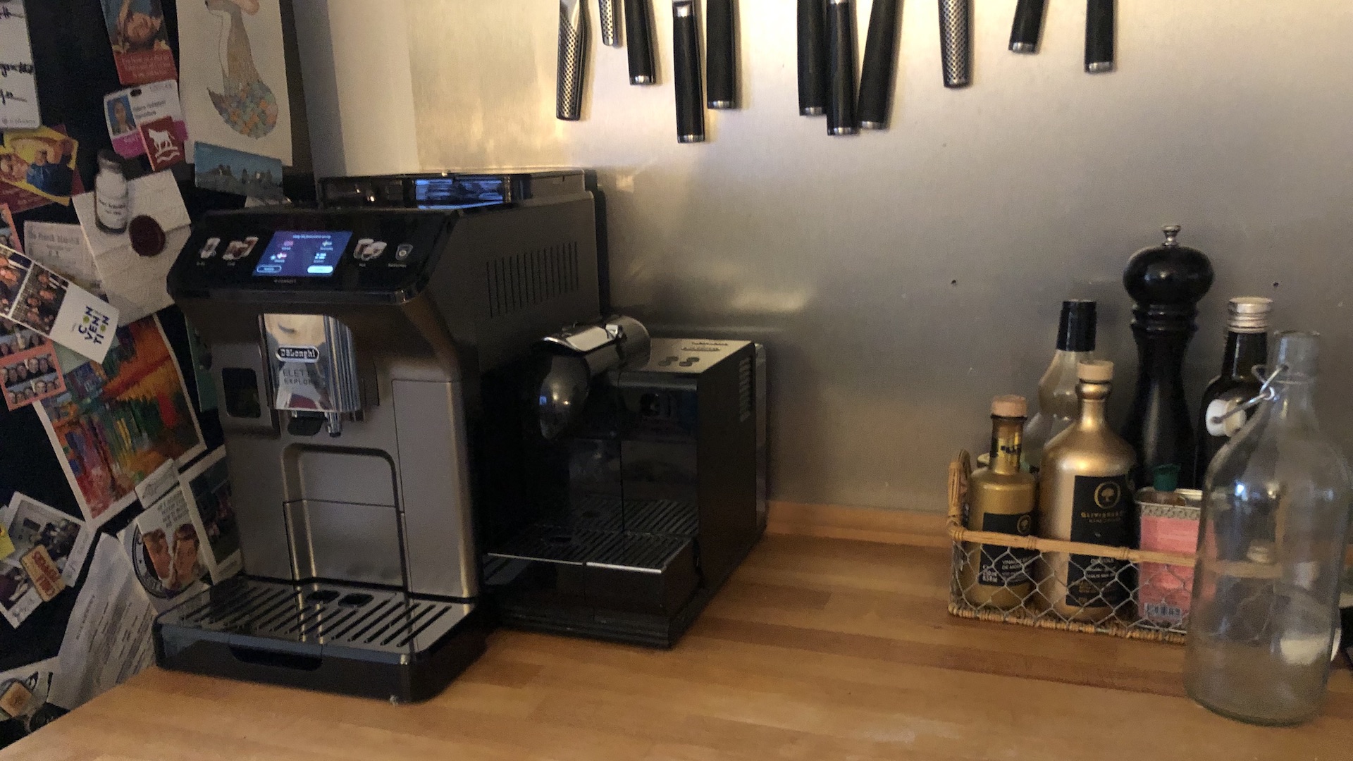 DeLonghi Eletta Explore 4 Delonghi Nespresso og Eletta Explore