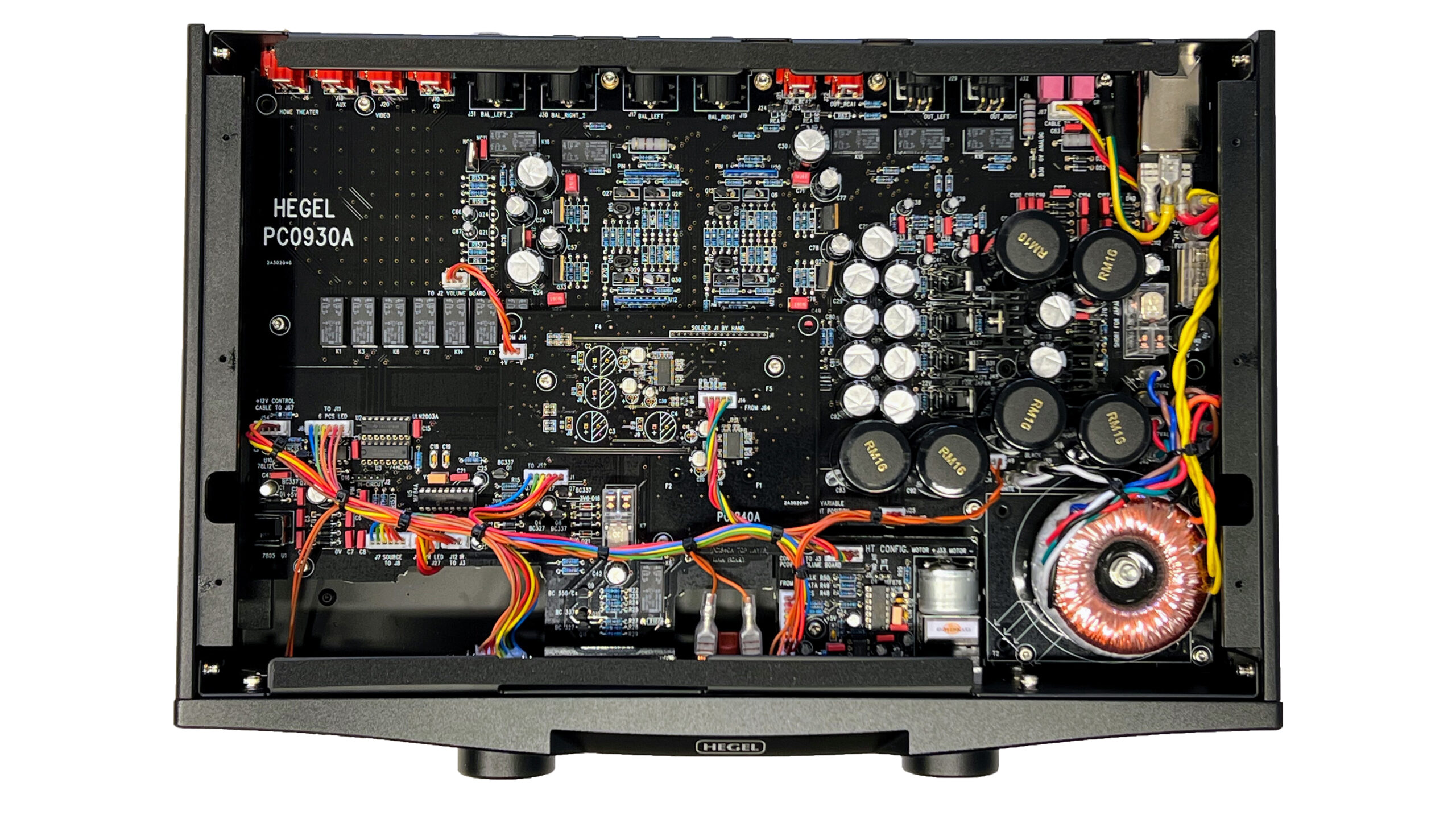 Hegel P30A og H30A 6 Hegel P30A inside scaled 1