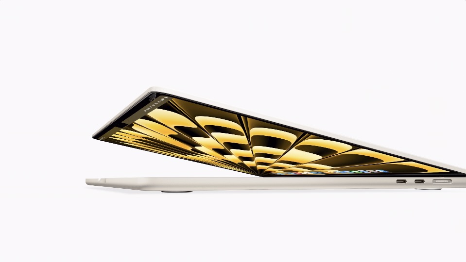 Apple lancerer MacBook Air med 15-tommers skærm