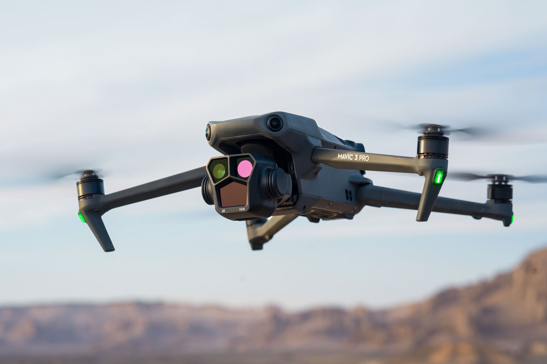 DJI Mavic 3 Pro Fly More Combo