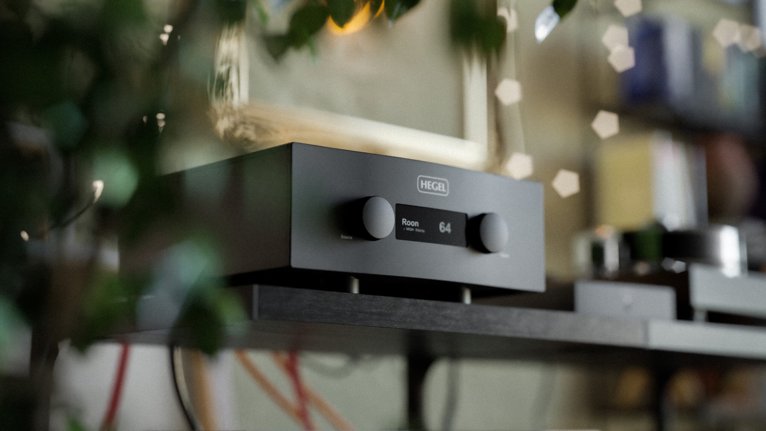 Hegel H600 3 Hegel_H600 lifestyle 2