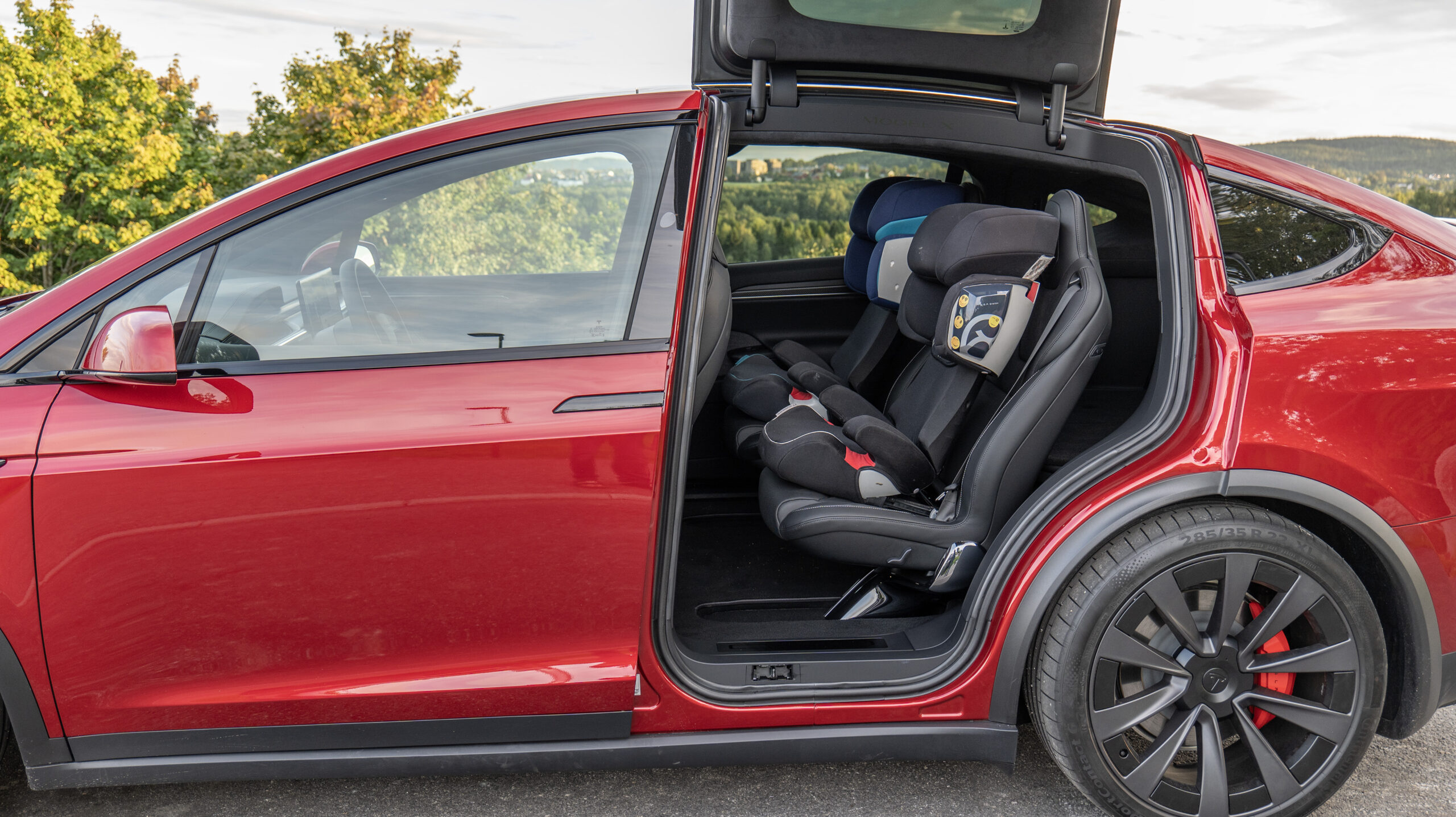 Tesla Model X Plaid 9 Model X open rear door GeirNordby