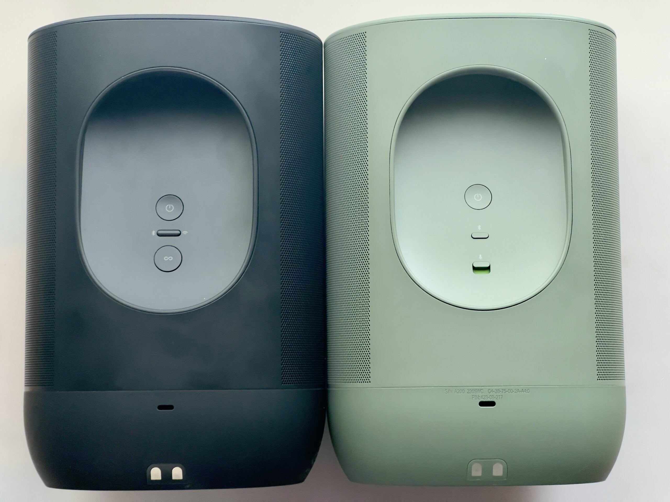 Sonos Move 2 4 Sonos Moves back scaled