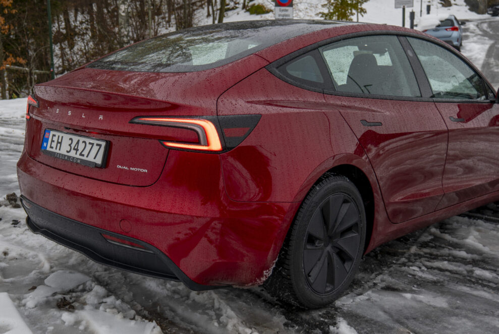 Tesla Model tail lights