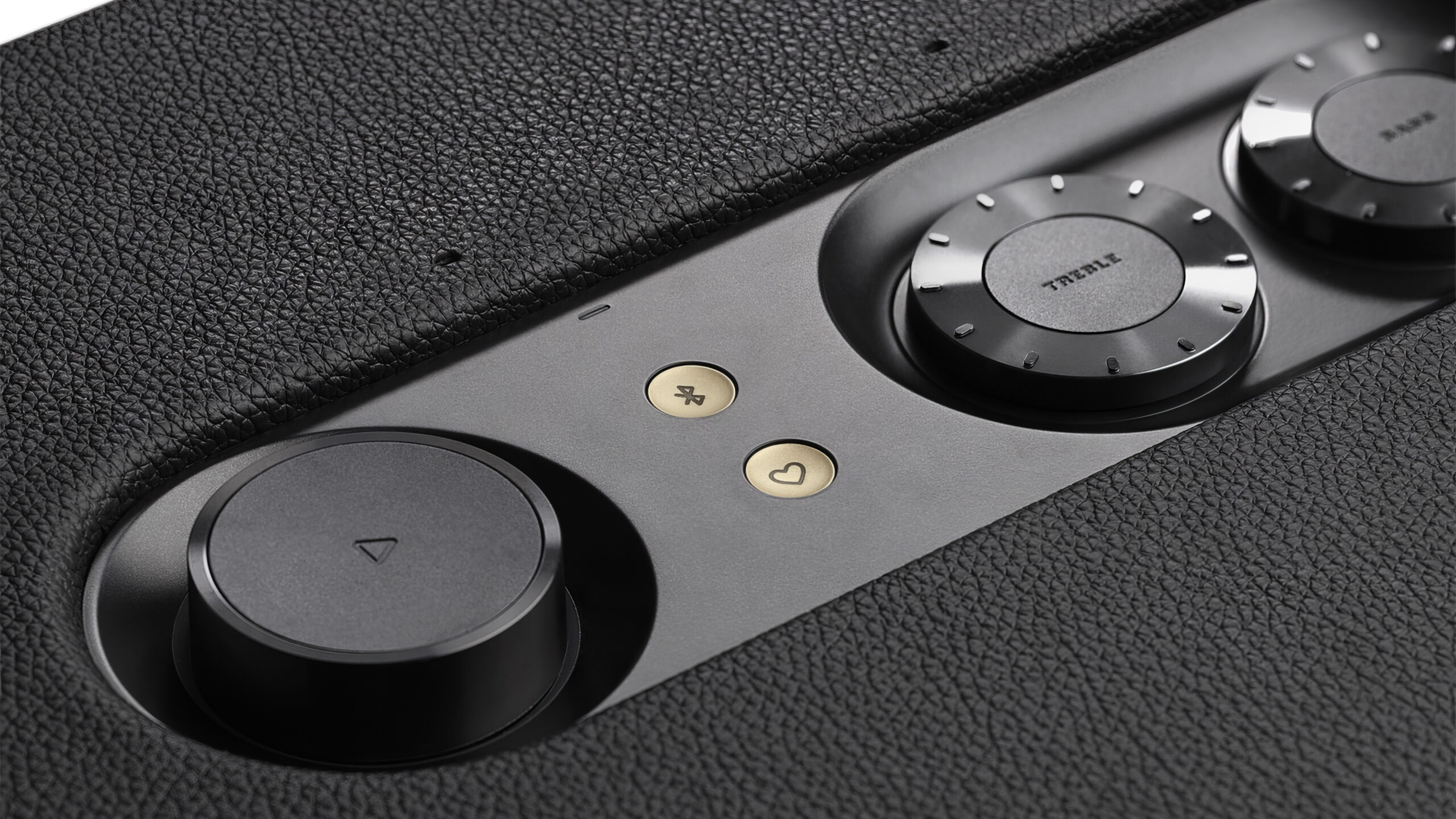 JBL Authentics 500 3 JBL AUTHENTICS 500 DETAIL scaled 1