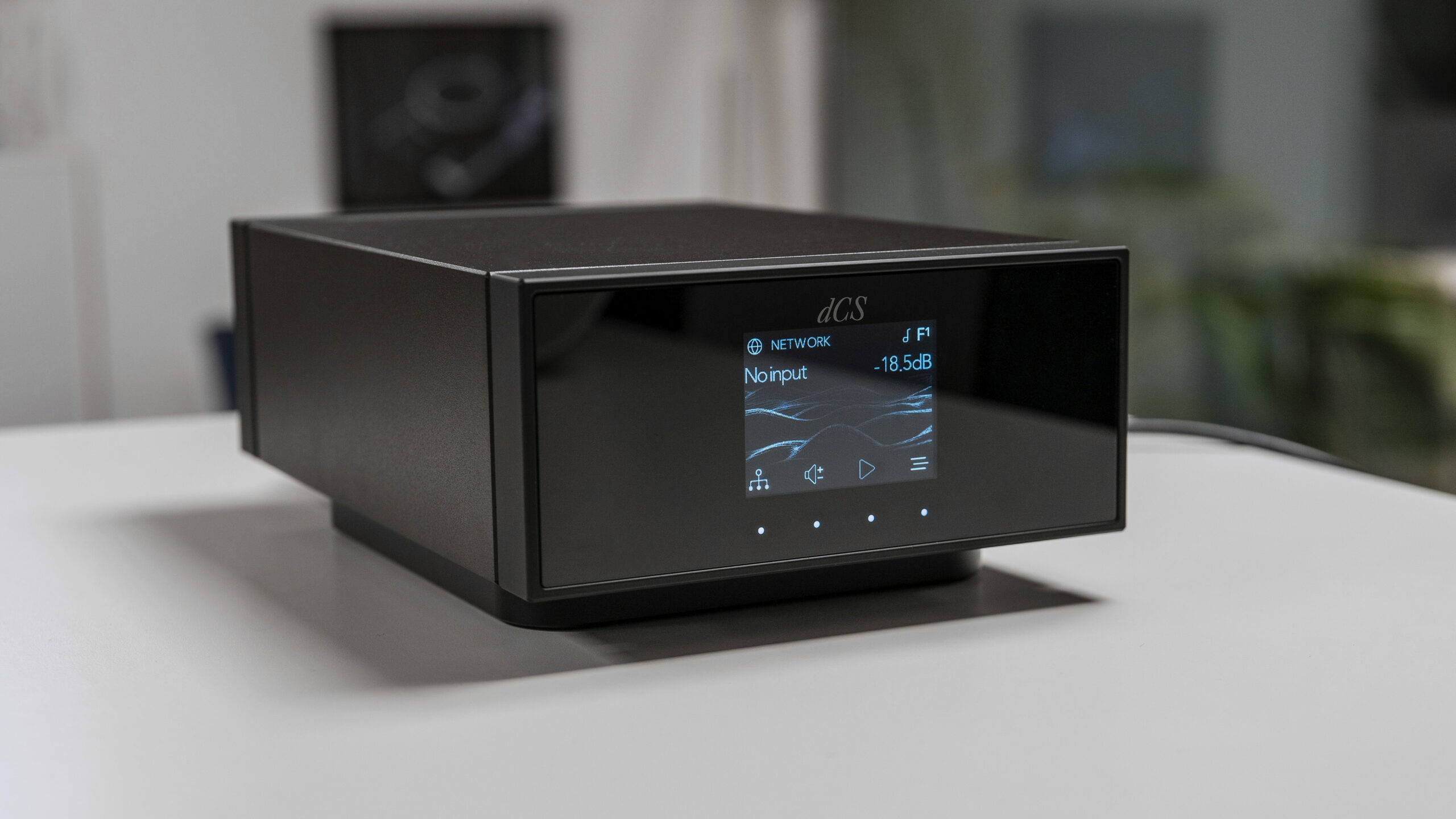dCS Lina Network DAC 2.0 9 dCS Lina Streaming DAC front