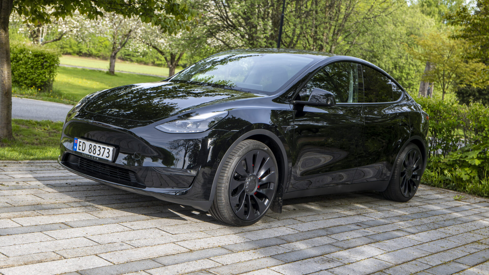 Tesla gør klar til at konkurrere på pris