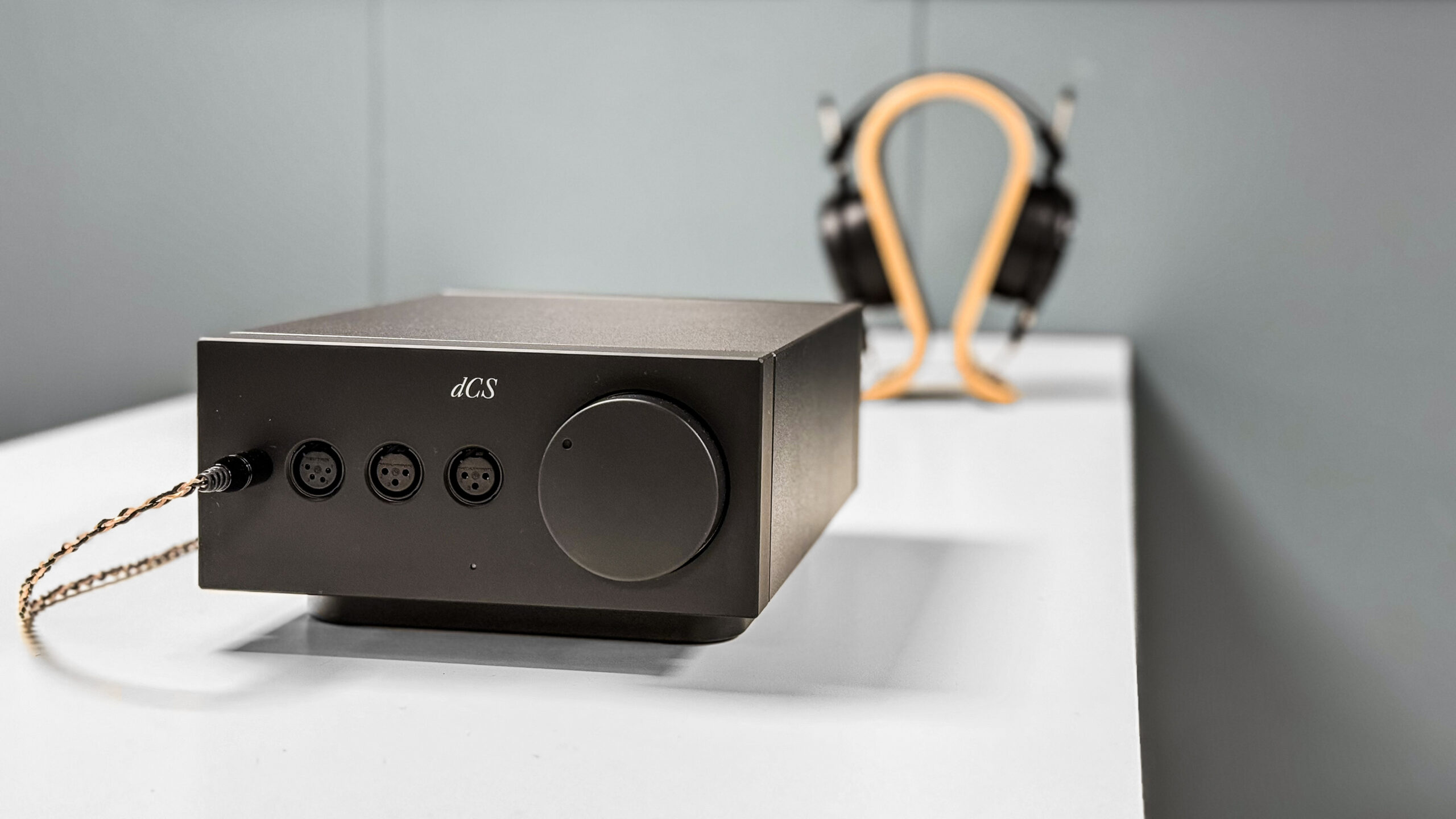 dCS Lina Headphone Amplifier 3 dCS Lina Headphone Amp & Audece LCD-5 GeirNordby 2