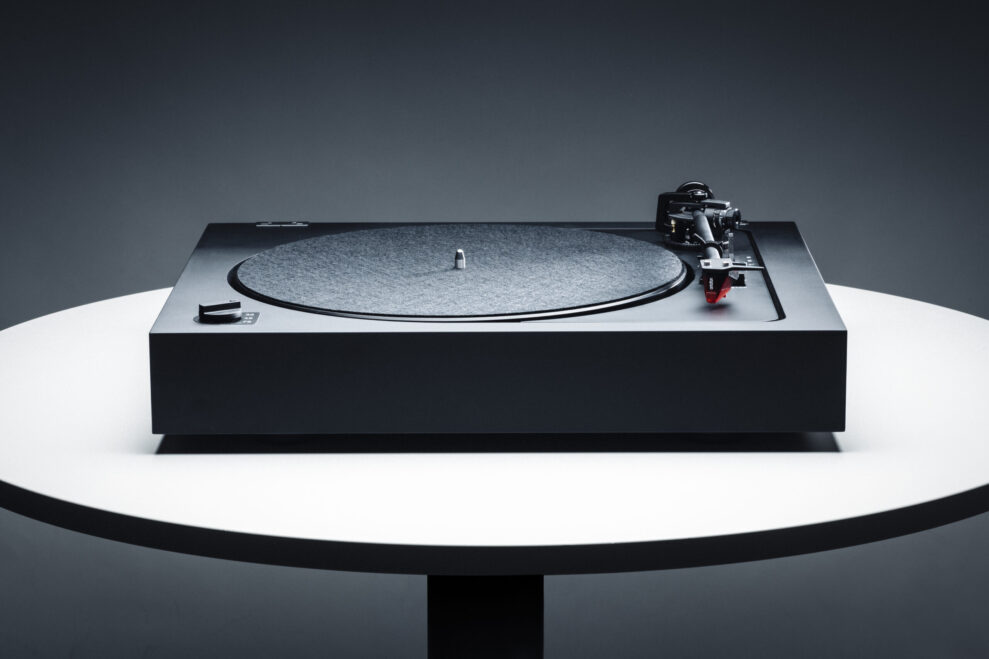 Pro-Ject A2 1 A2 satin black front 1 scaled 1