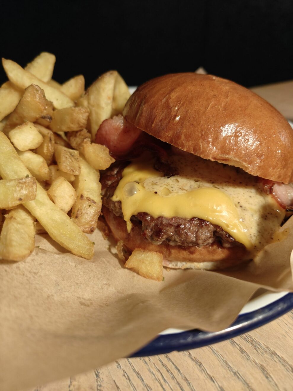 op12r burger scaled 1