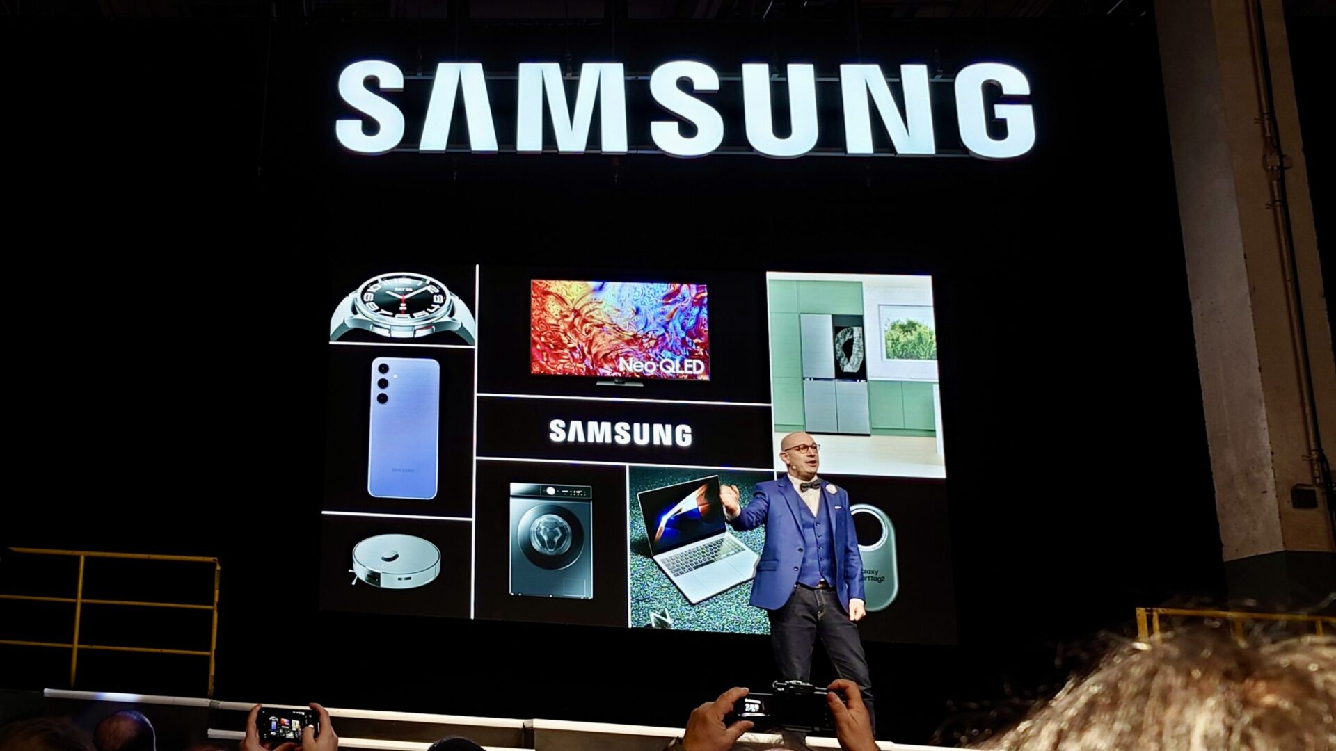 Mere AI og opkobling i årets hvidevarer fra Samsung