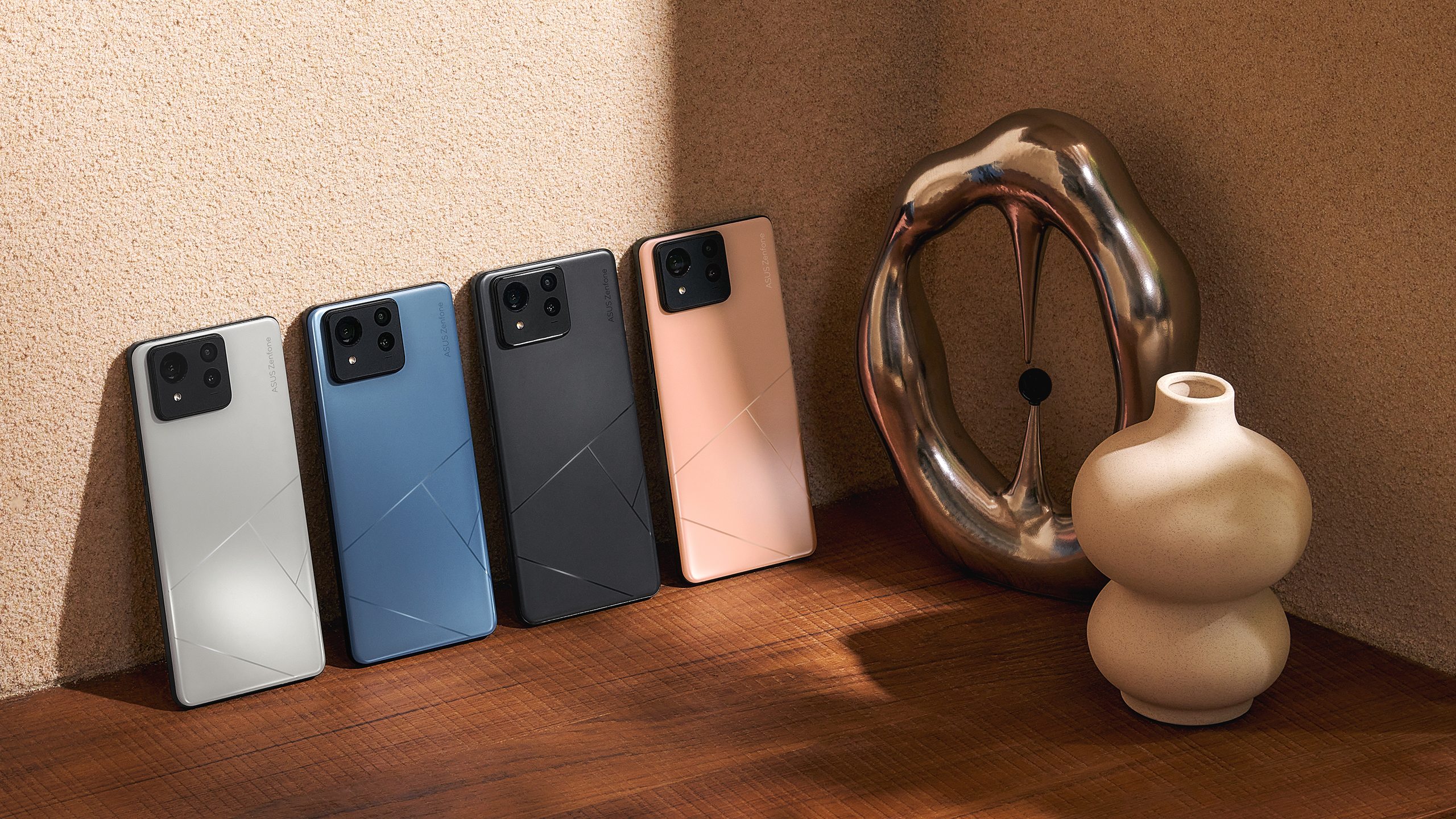 Asus Zenfone 11 Ultra 6 2024 1 24 0772