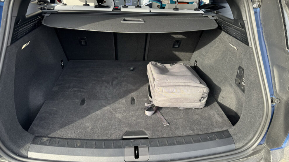 Fisker Ocean trunk scaled 1