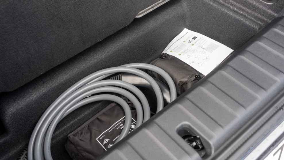 BMW iX2 xDrive30 23