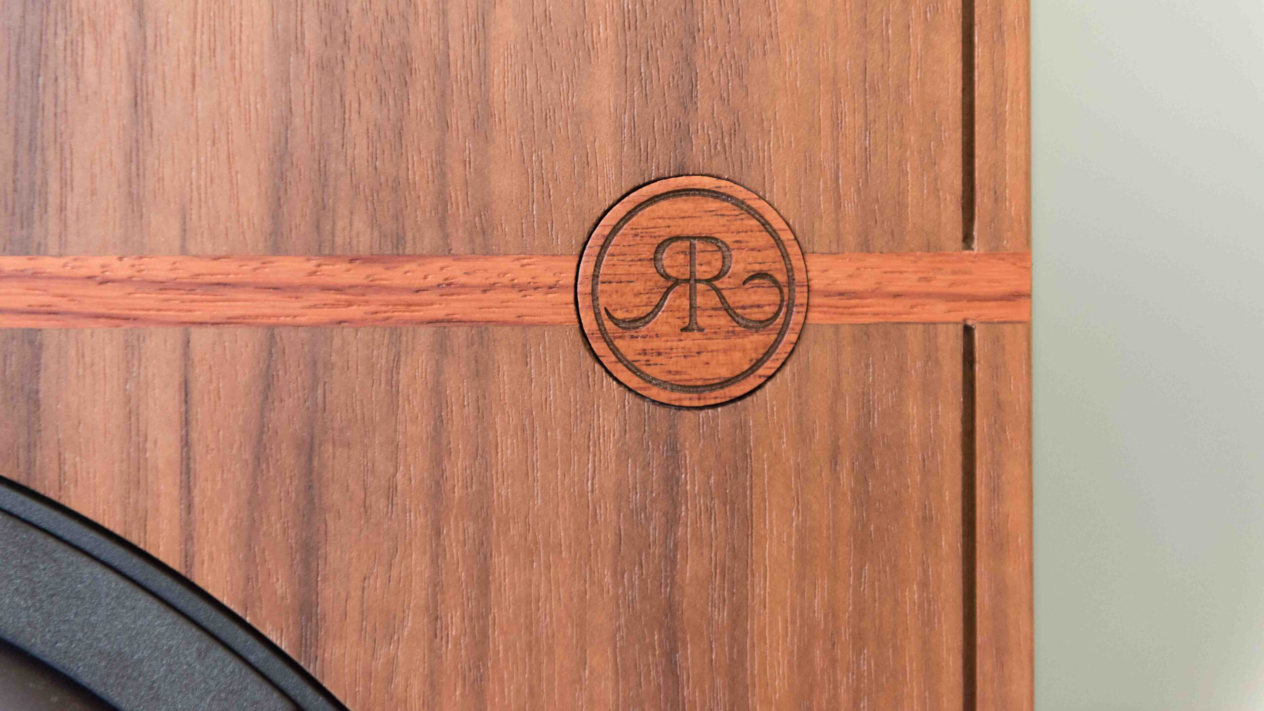 Revival Audio Atalante 4 5 Design Belt knot scaled 1