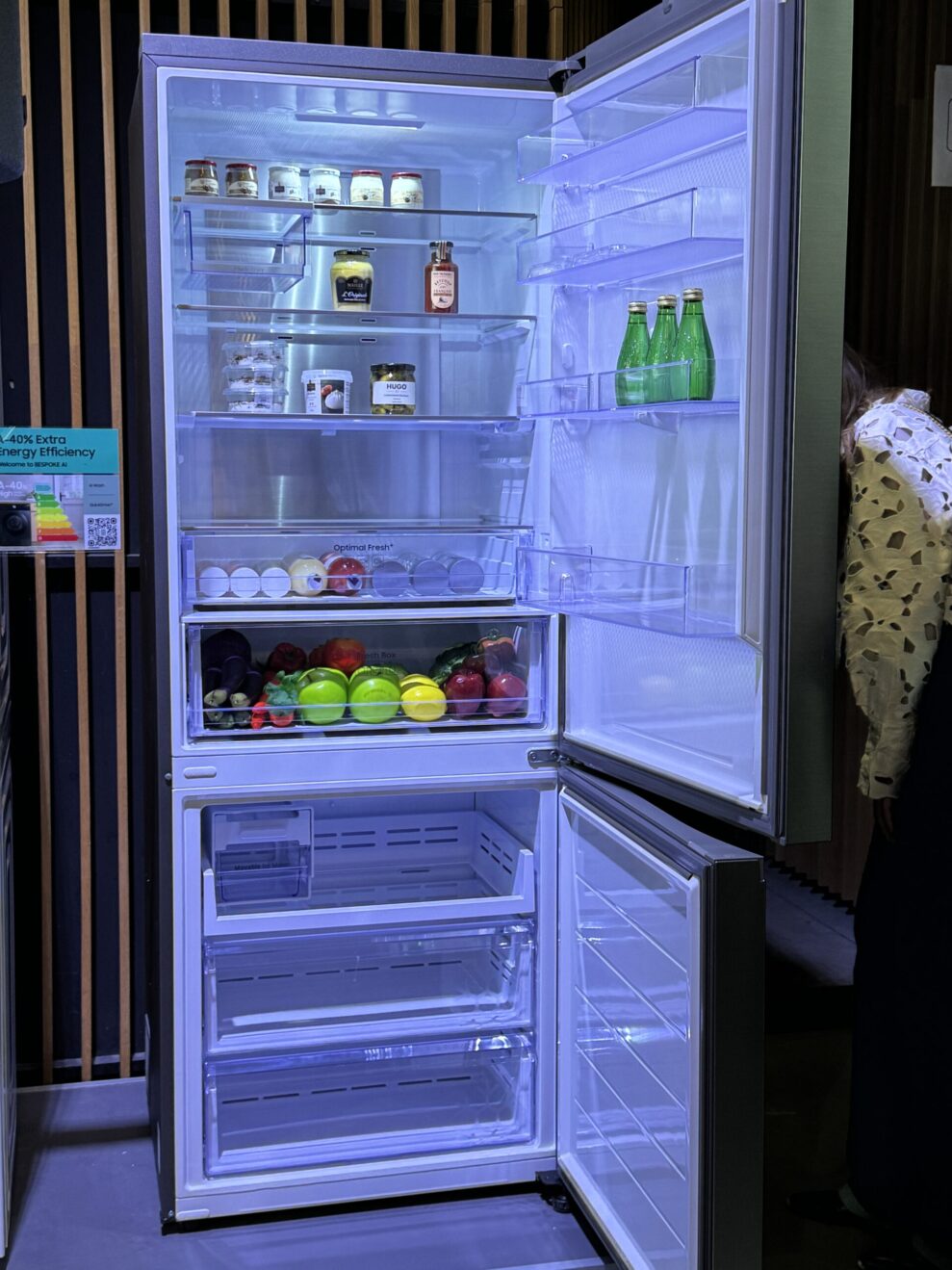Extra Wide fridge:freezer
