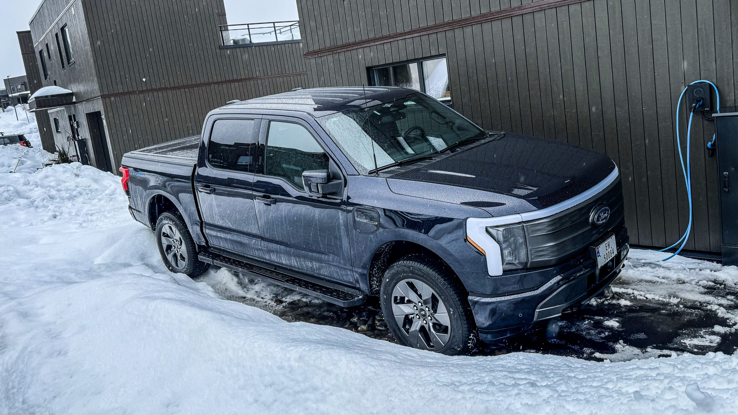 Ford F-150 Lightning tight space