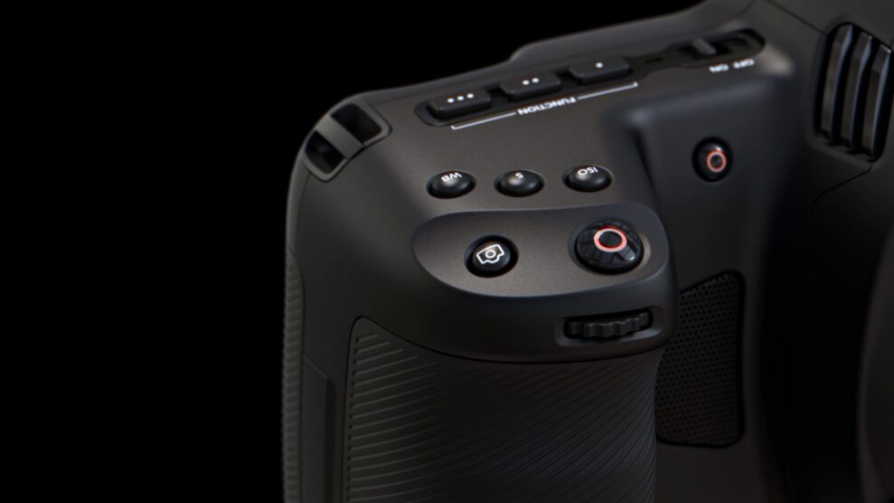 Blackmagic CC6K front grip