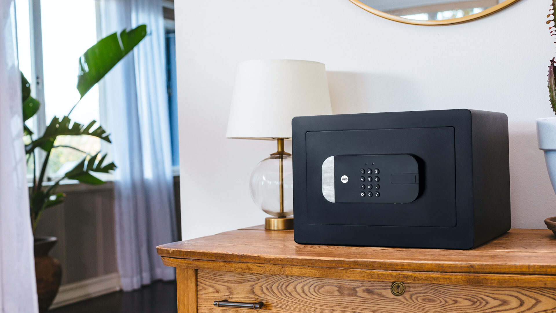 Yale Smart Safe