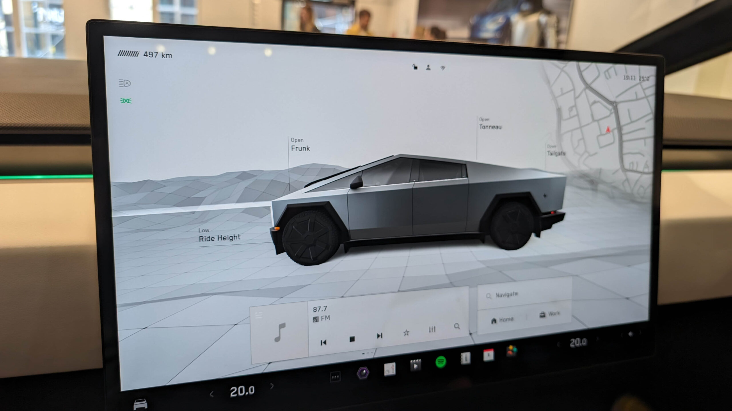 Cybertruck på Europa-turné - men bliver den nogensinde lovlig her? 3 cybertruck infotainment