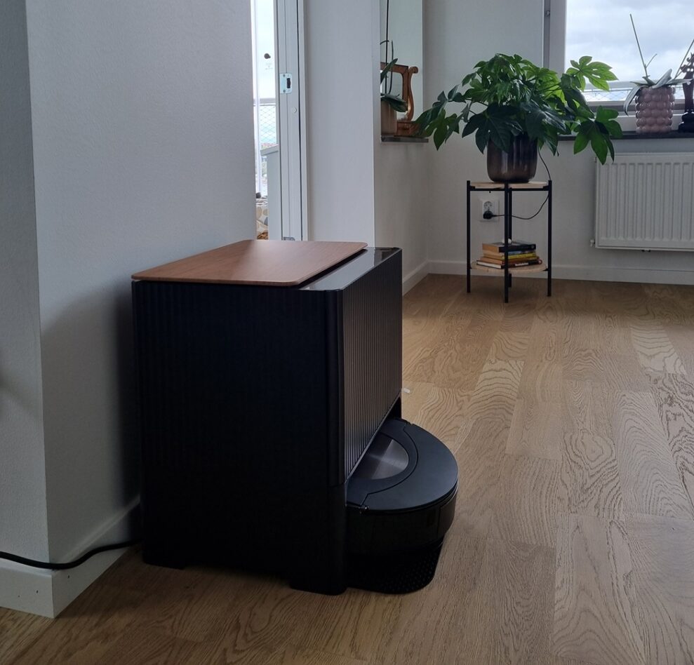 iRobot Roomba Combo J9+ 2 iRobot Vardagsrum
