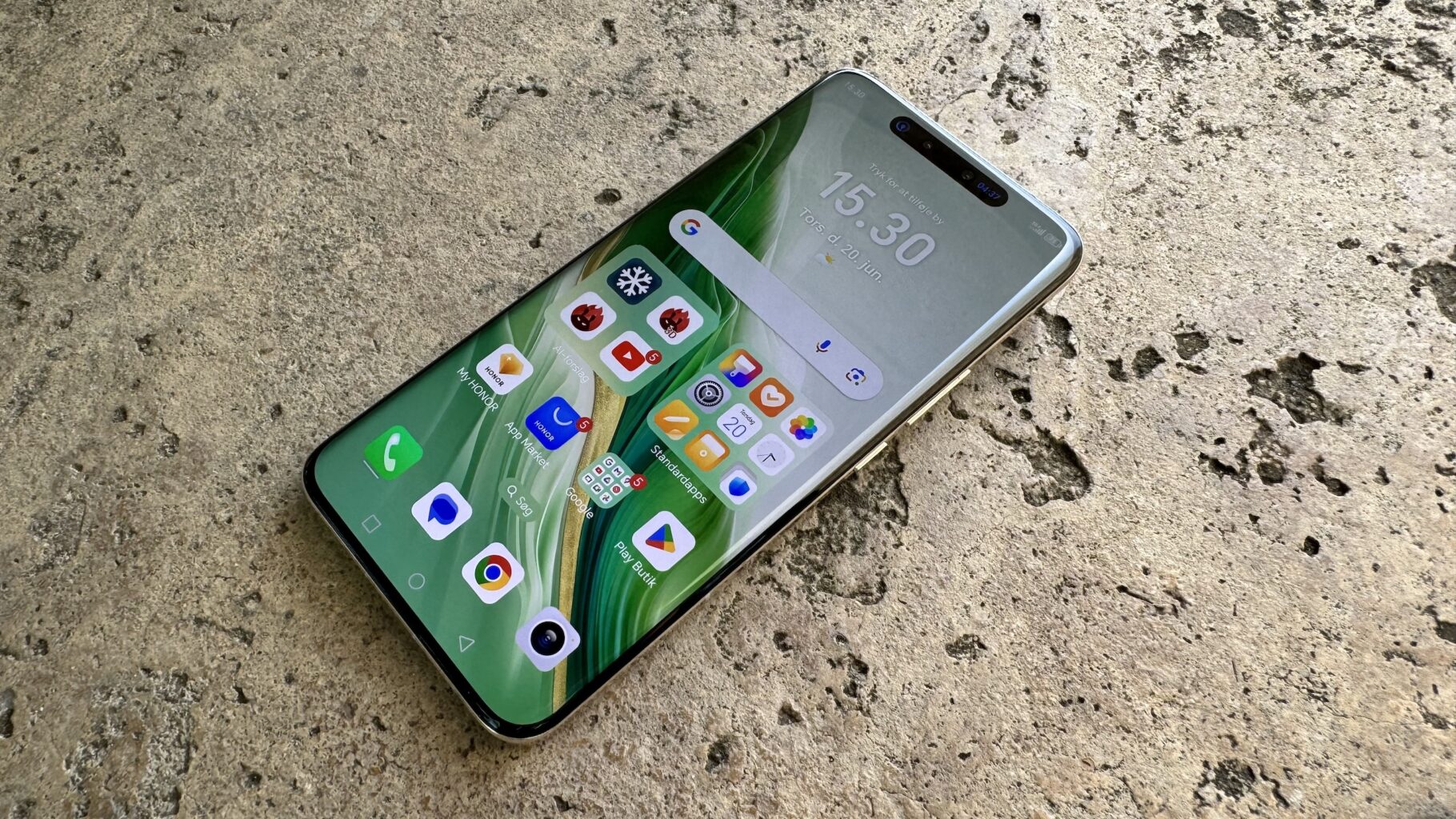 Honor Magic6 Pro 4 Honor Magic6 Pro