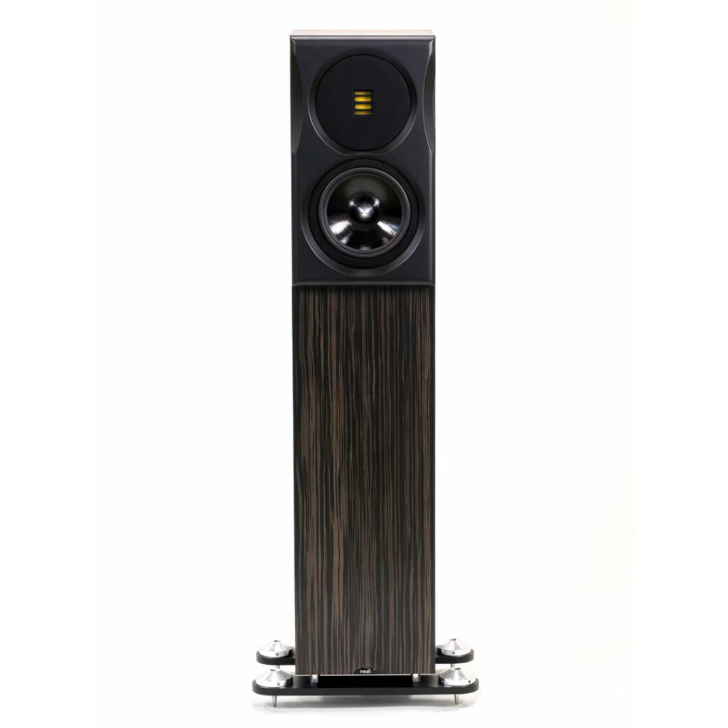Neat Momentum Jet lover skjulte basmuskler og ekstrem lydkvalitet 3 Neat-momentum-jet-hifi-news-june-2024-Jet-6-resized