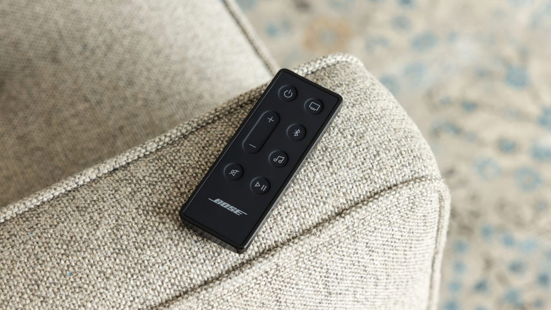 Bose Smart Soundbar 600 og Bose Bass Module 500 2 Bose Smart Soundbar 600