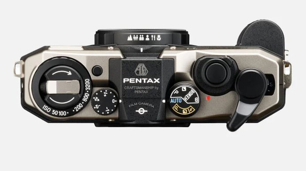Pentax 17 filmkamera 3 pentax 17 8 b01bb91a 3c15 4328 89a7 0a2c07f94487 693x.jpg