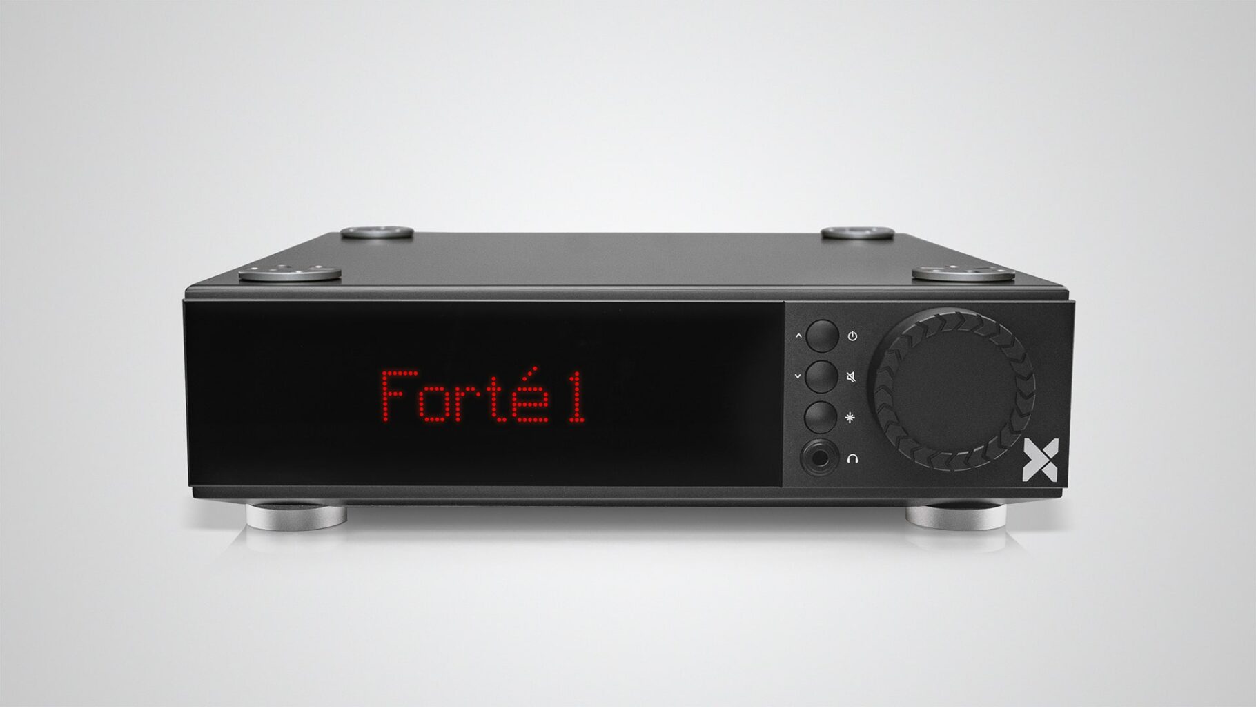 AXXESS FORTE1 Front Total CL LBG DESKTOP min