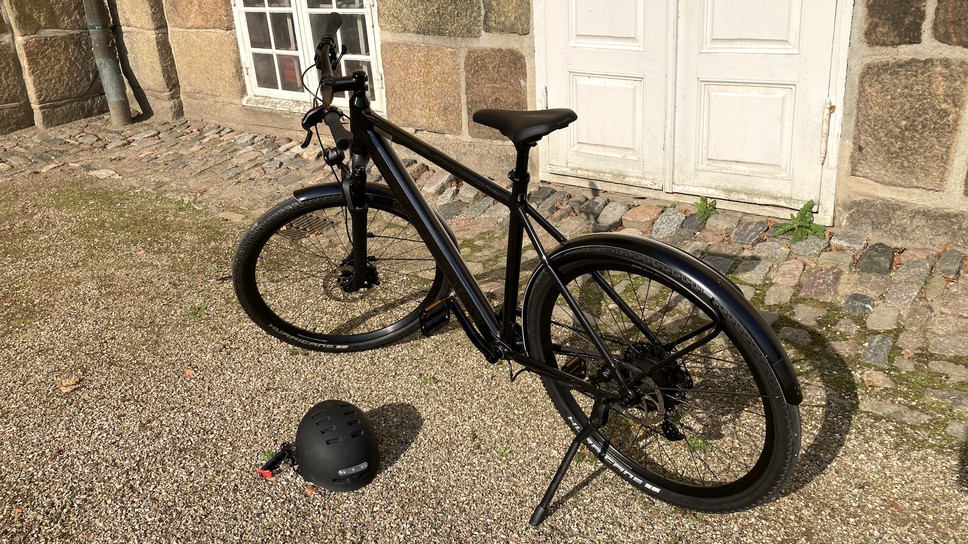 Coboc Iseo Medium Salmiak Black 1 Coboc bag
