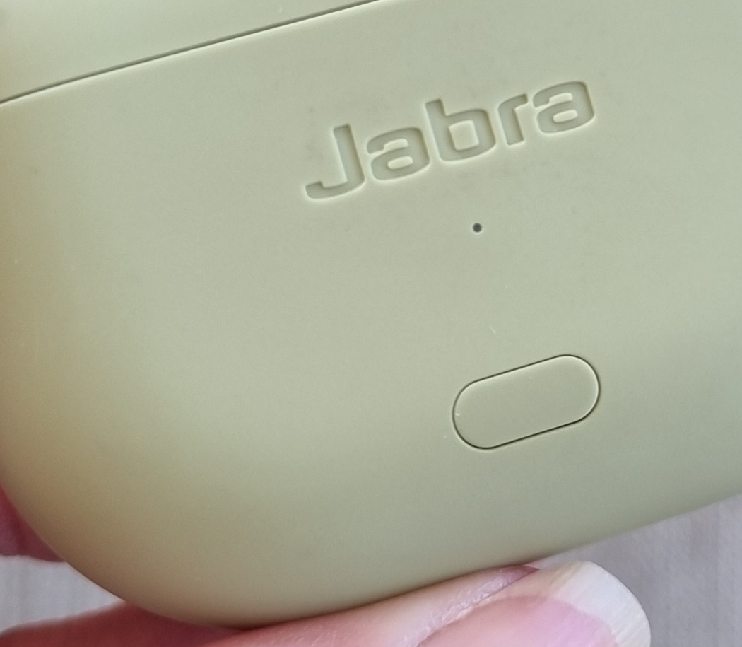 Jabra Elite 8 Active Gen 2 1 Jabra knapp