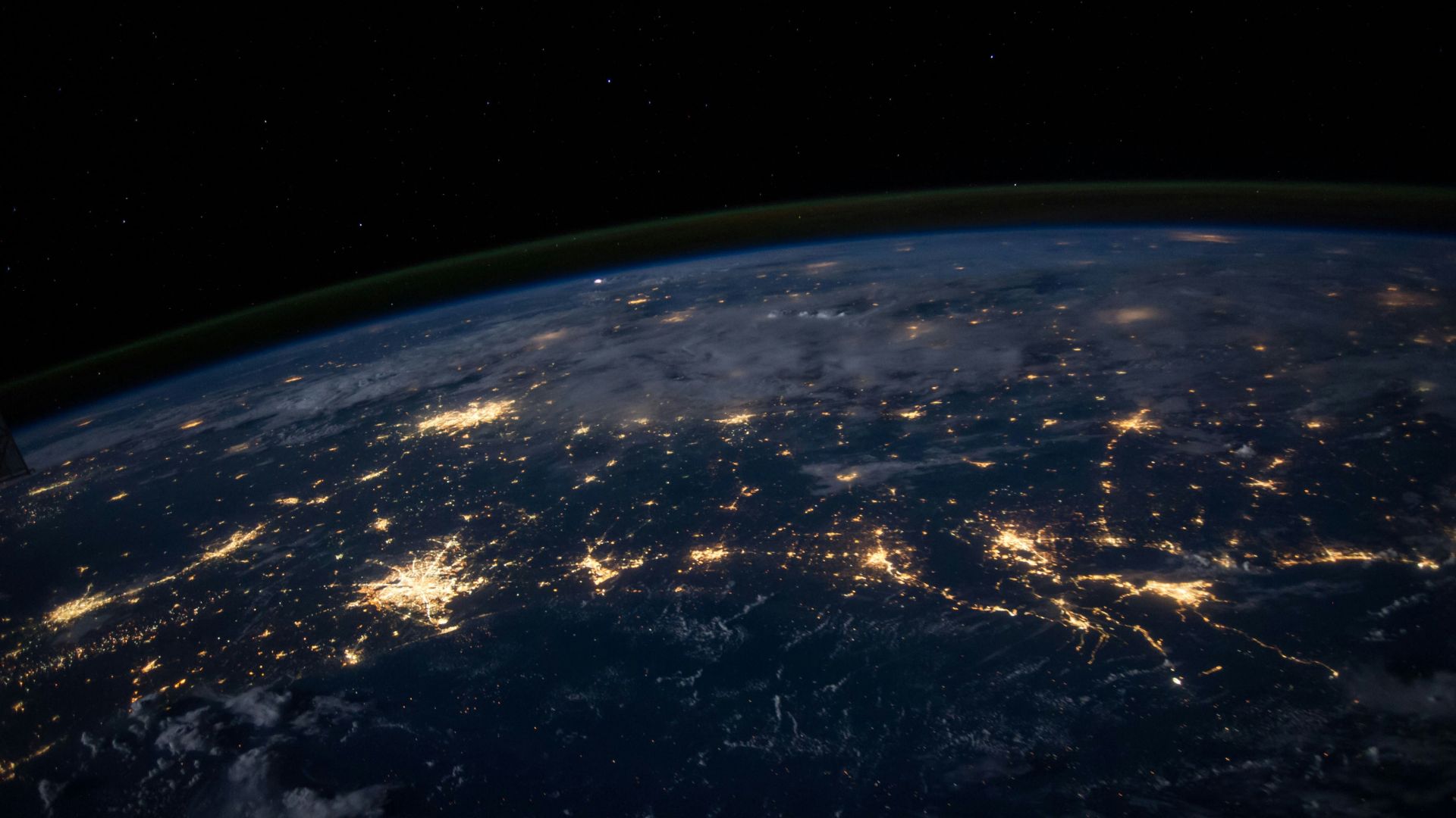 Prepping for tech-nørder 1 Jorden Foto NASA Unsplash