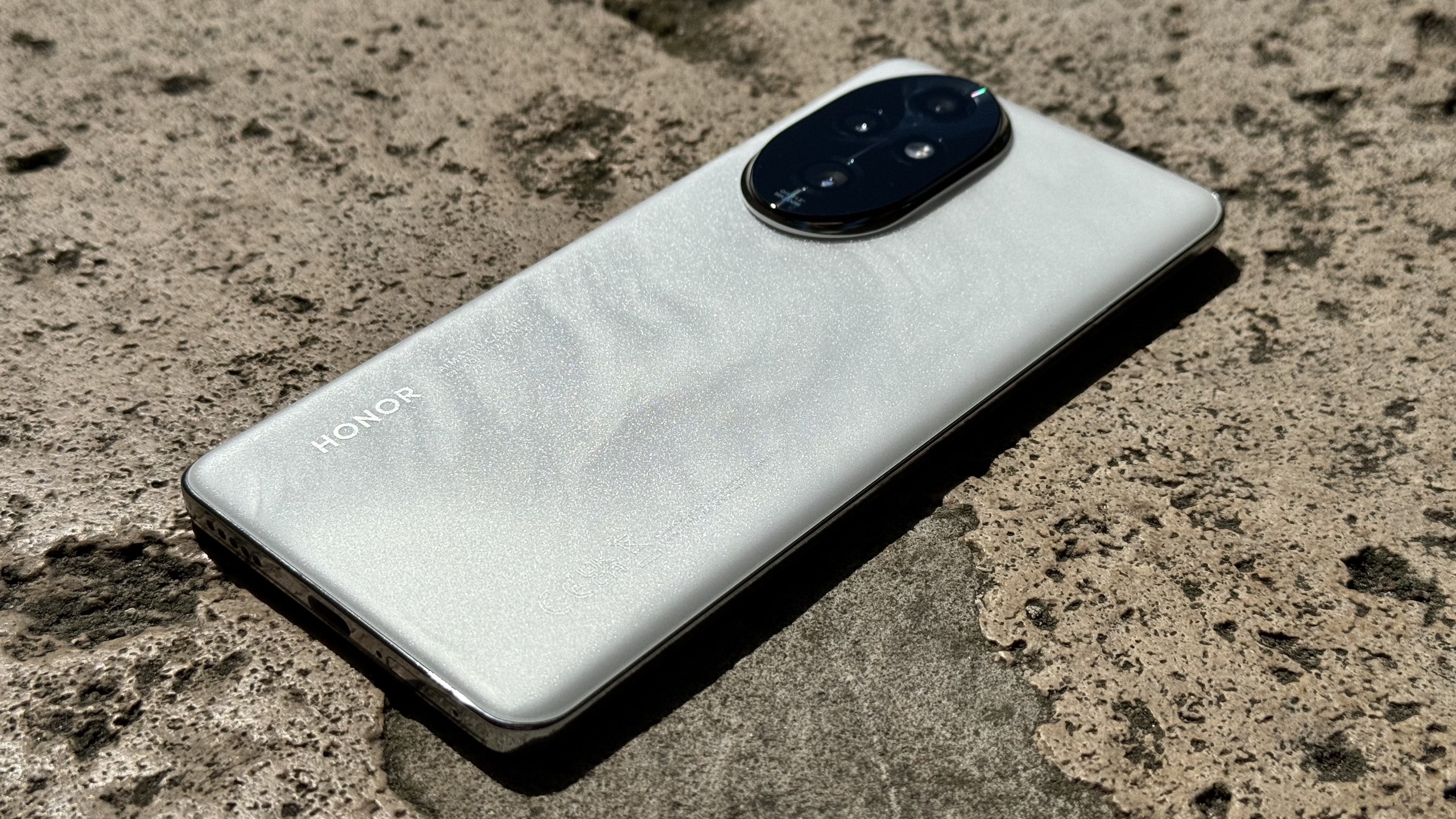 Honor 200 Pro 1 Honor 200 Pro