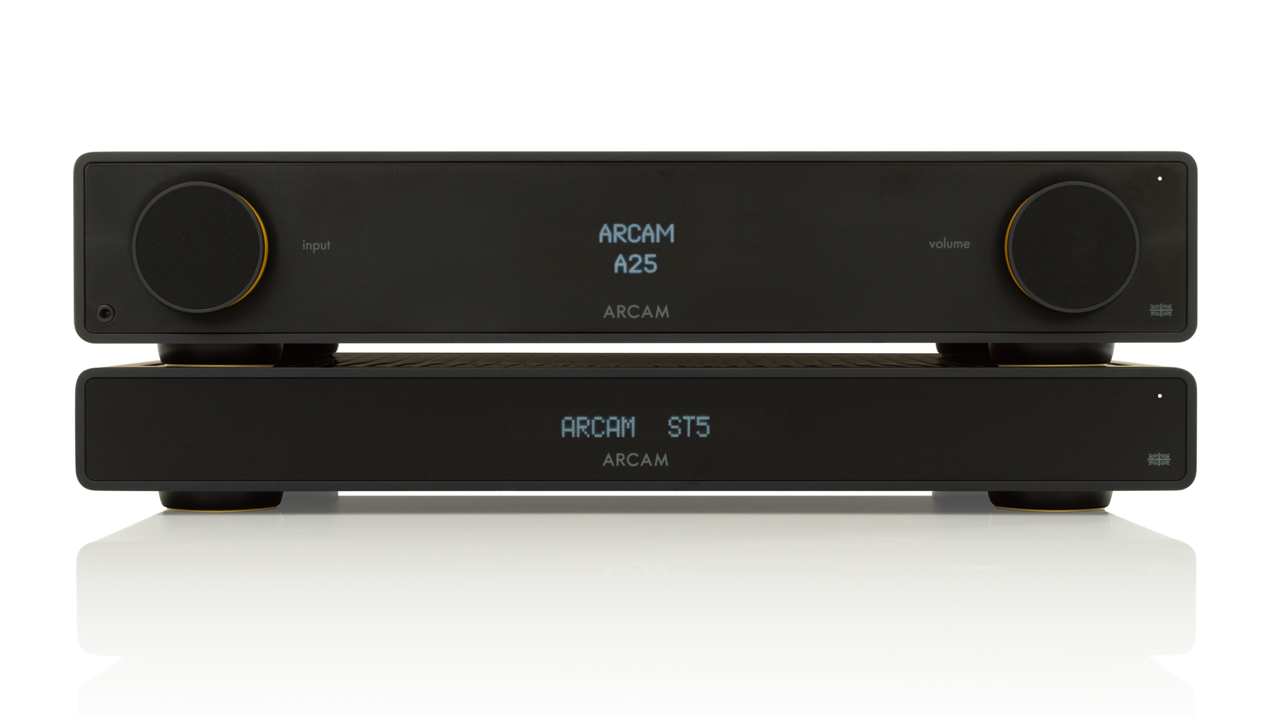 Arcam Radia ST5 6 ARCAM Radia STACK A25 ST5 Front