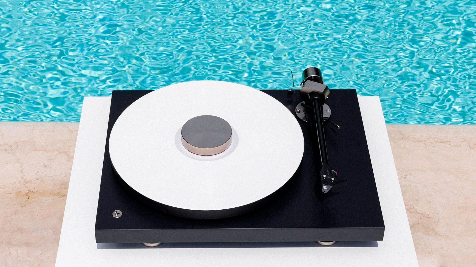 Pro-Ject Debut Pro B er perfekt balansert 3 Pro-Ject Debut Pro B er perfekt balansert 3