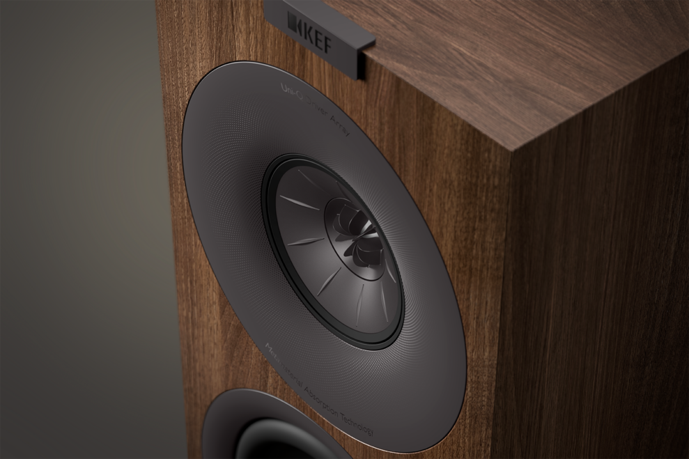 KEF Q7 Meta