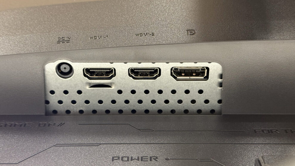 Asus ROG PG32UCDP HDMI DP power scaled 1