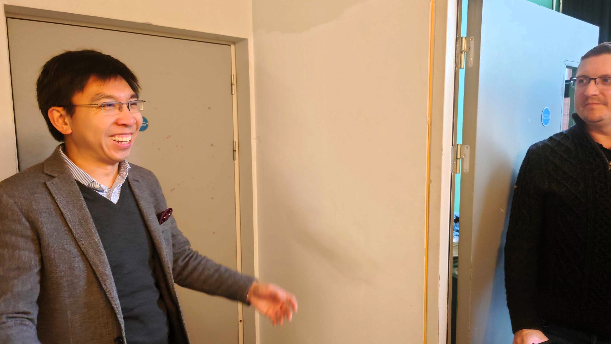 Årets bedste OLED-TV kåret i en blindtest 1 HDTVTest Shootout 2024 5 scaled