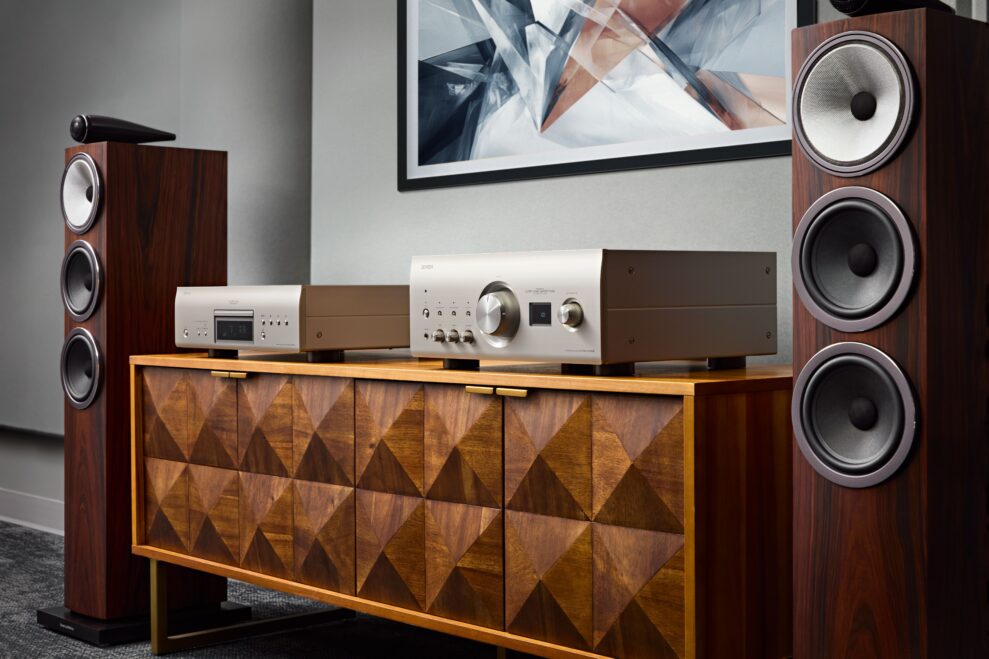 Denon DCD-3000NE CD-afspiller 5 High Denon PMA 3000NE DCD 3000NE In situ Photography 1