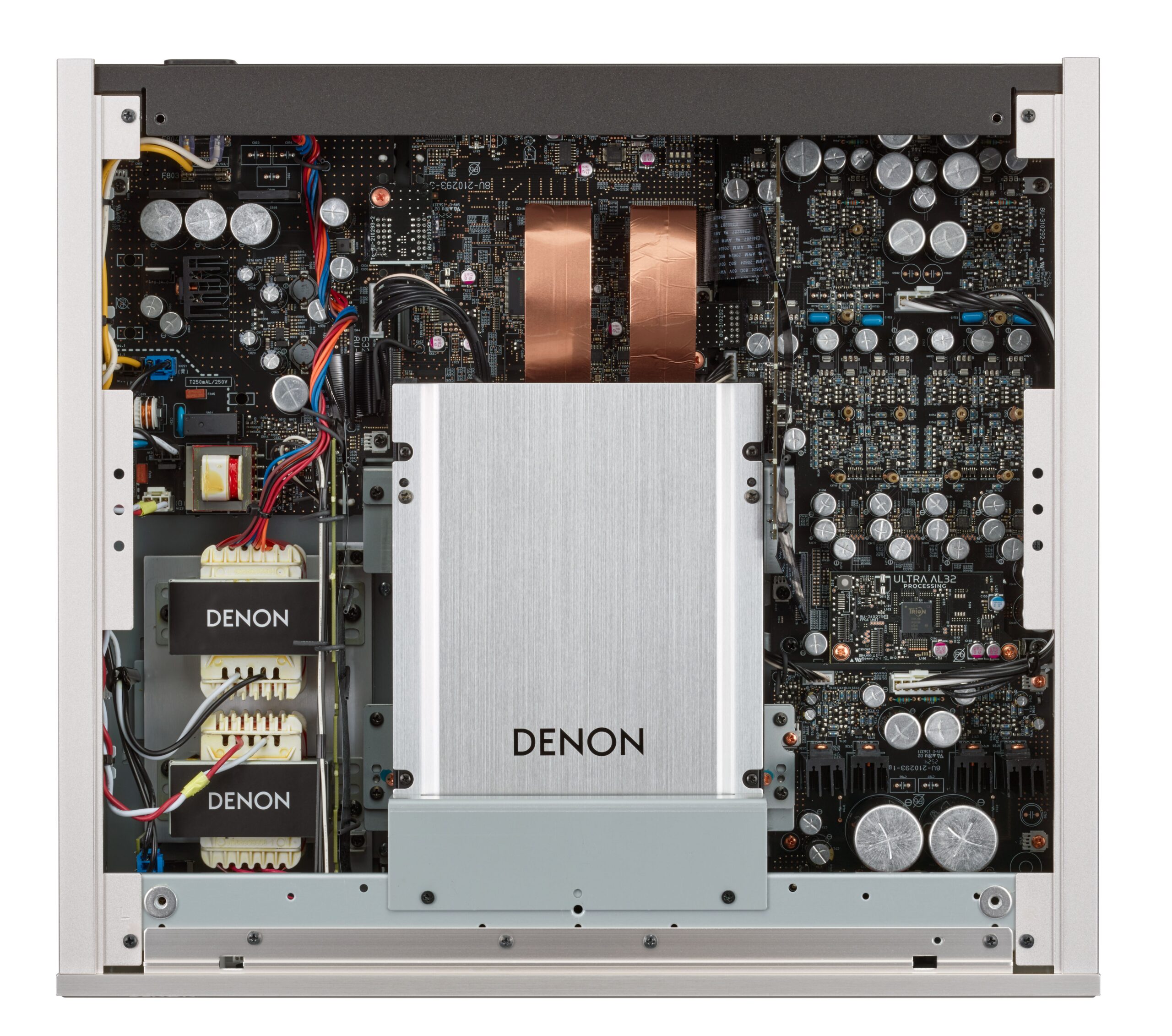Denon DCD-3000NE CD-afspiller 1 High Denon dcd 3000ne sp StudioD scaled