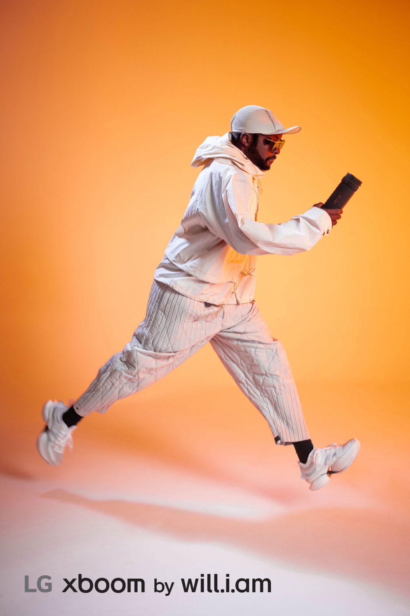 LG lancerer en ny kollektion af AI-drevne lydprodukter: "xboom by will.i.am" 2 Photo2 LG xboom x will.i.am Partnership scaled 1