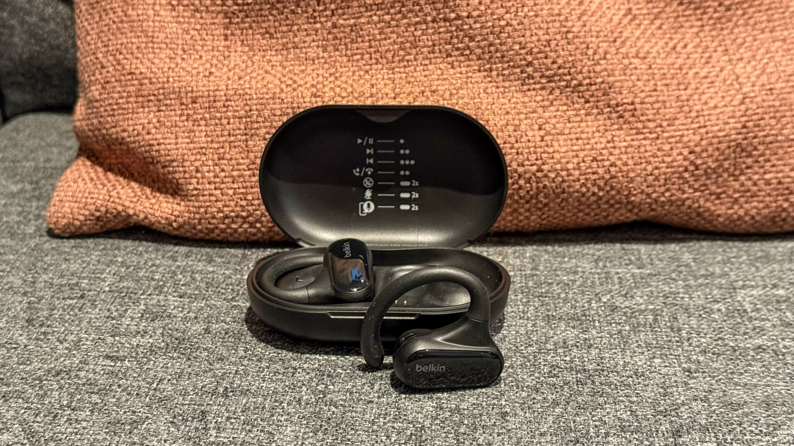 Belkin SoundForm ClearFit 1 Belkin SoundForm ClearFit GeirNordby
