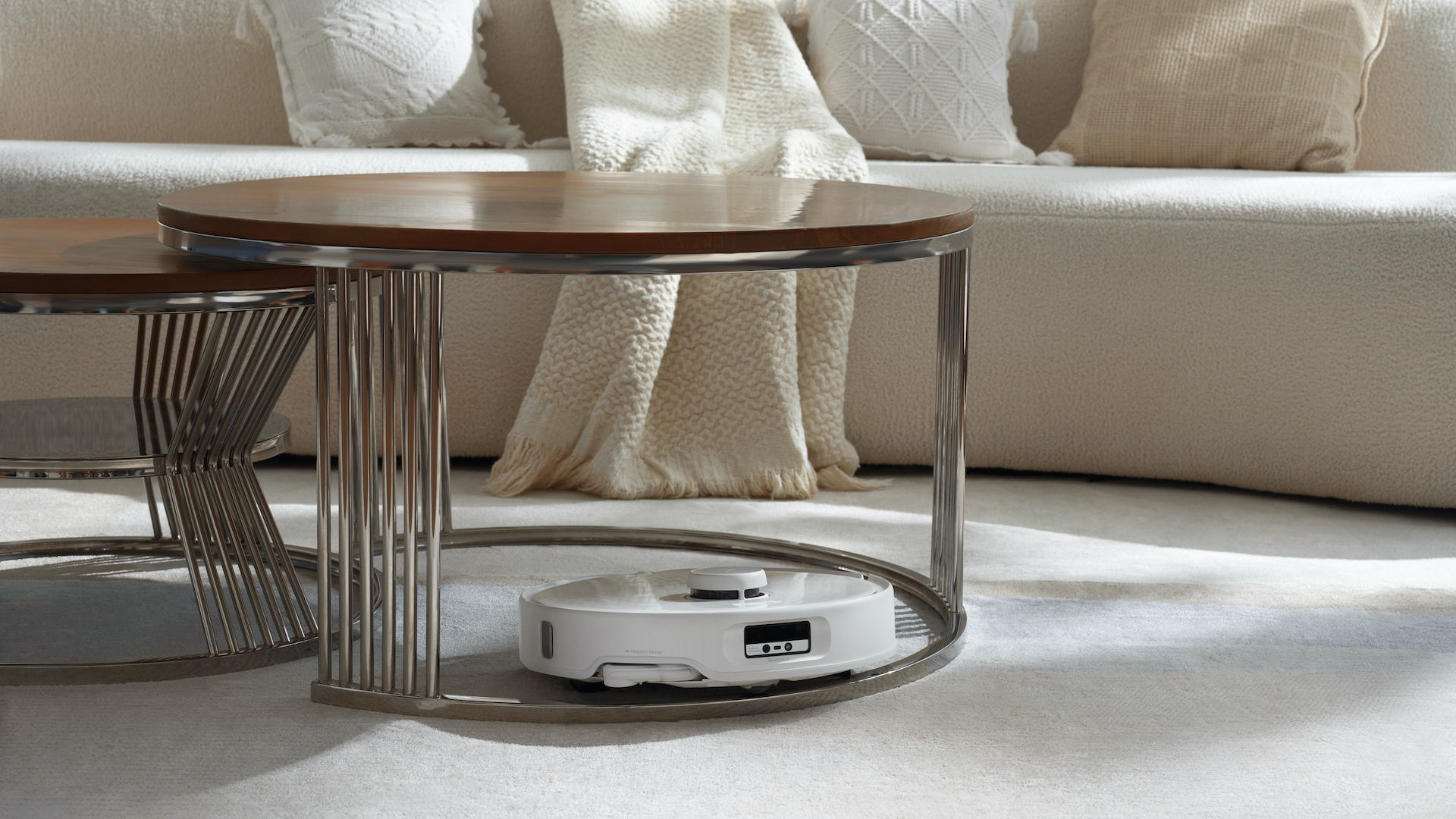 Roborock Qrevo Curv 1 Roborock Qrevo Curv carpet