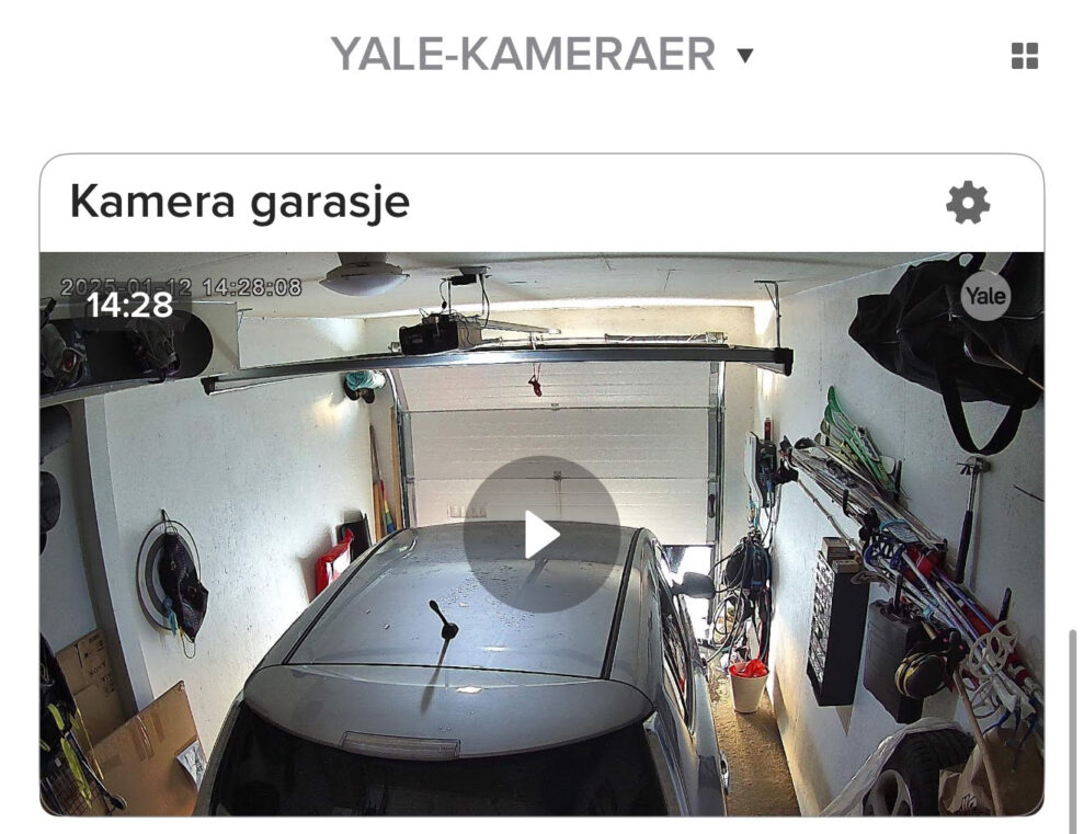 Yale Smart Opener Garage 7 SMART OPENER camera feed 1