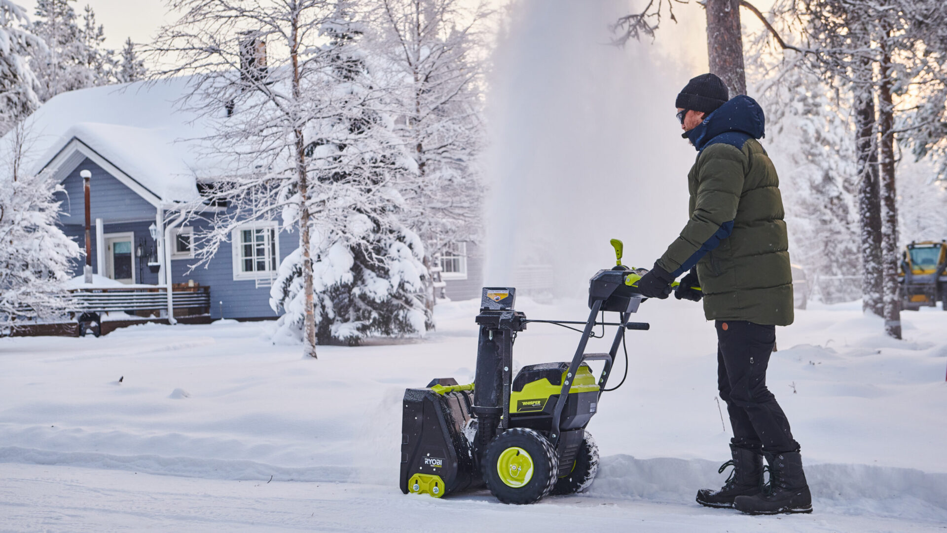 Ryobi Max Power 56: Batteridrevet sneslynge du slipper for at skubbe